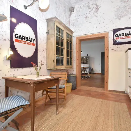 Апартаменты Charmante Mit Terrasse In *