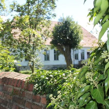 Charmante Mit Terrasse In Appartement *