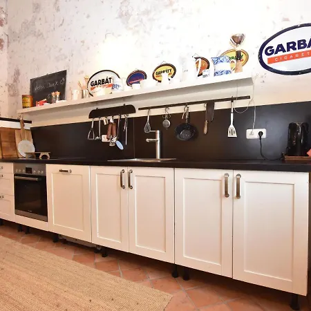 Charming With Terrace In Apartment Steffenshagen