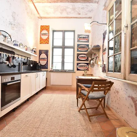 Charming With Terrace In Apartment *