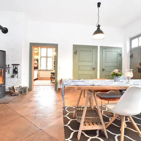 Апартаменты Charmante Mit Terrasse In *