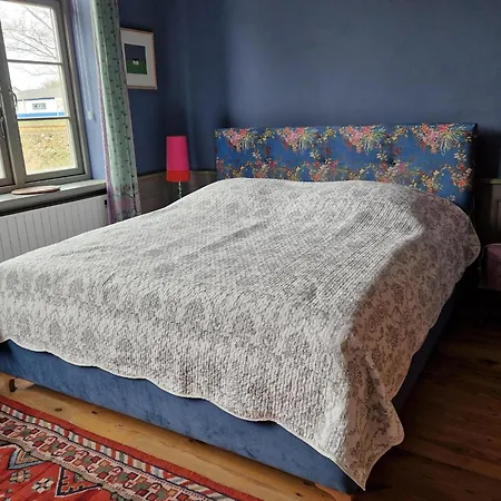 Апартаменты Charmante Mit Terrasse In *