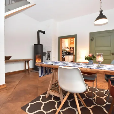 Апартаменты Charmante Mit Terrasse In