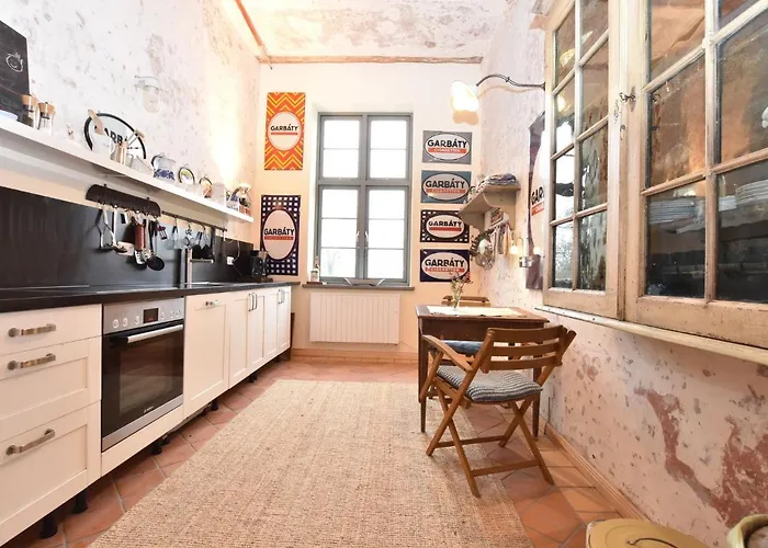 Charmante Mit Terrasse In Appartamento *